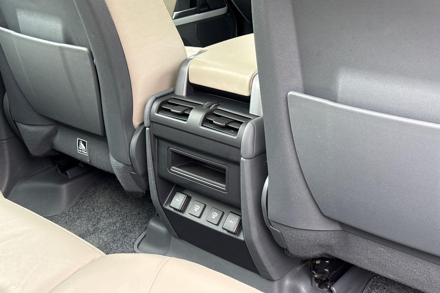 Used Land Rover Defender 2021 for sale - 77524110: Photo 45