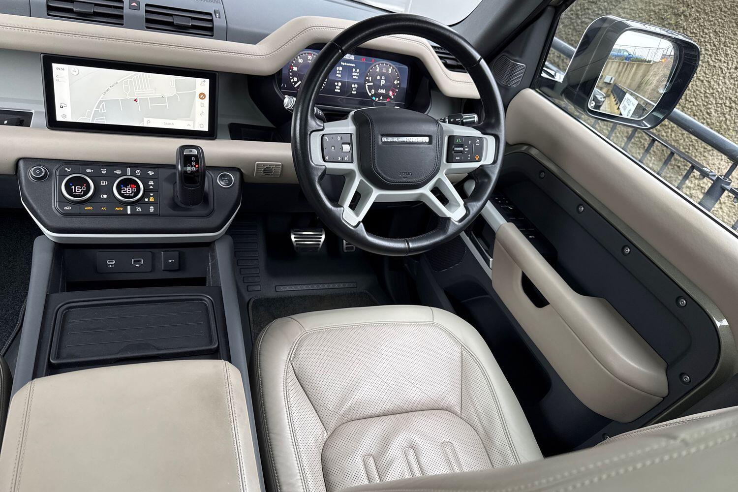 Used Land Rover Defender 2021 for sale - 77524110: Photo 52