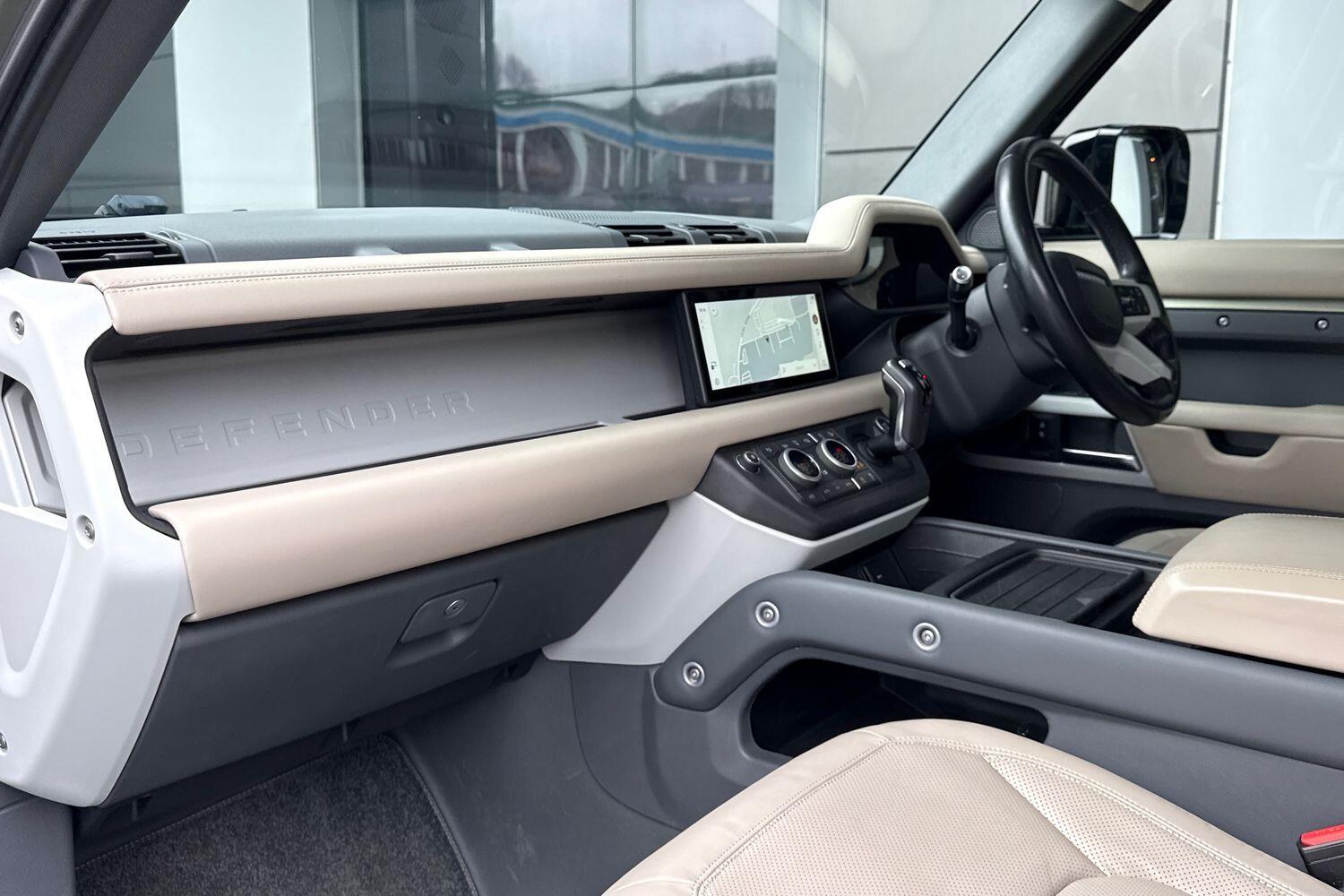 Used Land Rover Defender 2021 for sale - 77524110: Photo 53