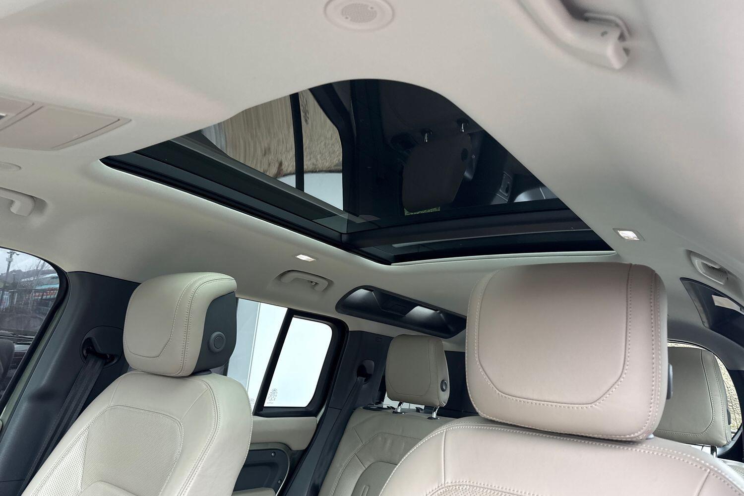 Used Land Rover Defender 2021 for sale - 77524110: Photo 55