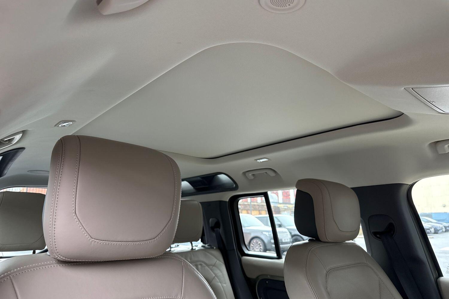 Used Land Rover Defender 2021 for sale - 77524110: Photo 9