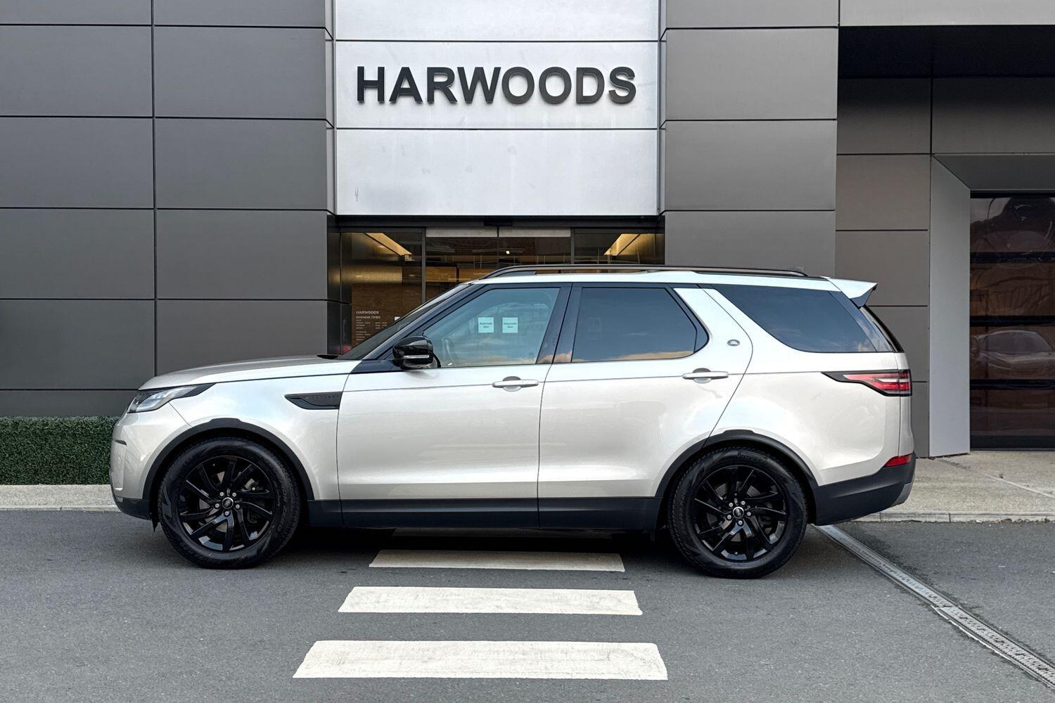 Used Land Rover Discovery 2017 for sale - 76644886: Photo 13