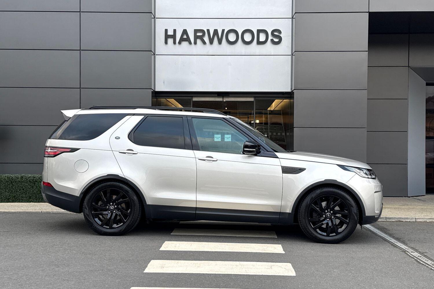 Used Land Rover Discovery 2017 for sale - 76644886: Photo 2