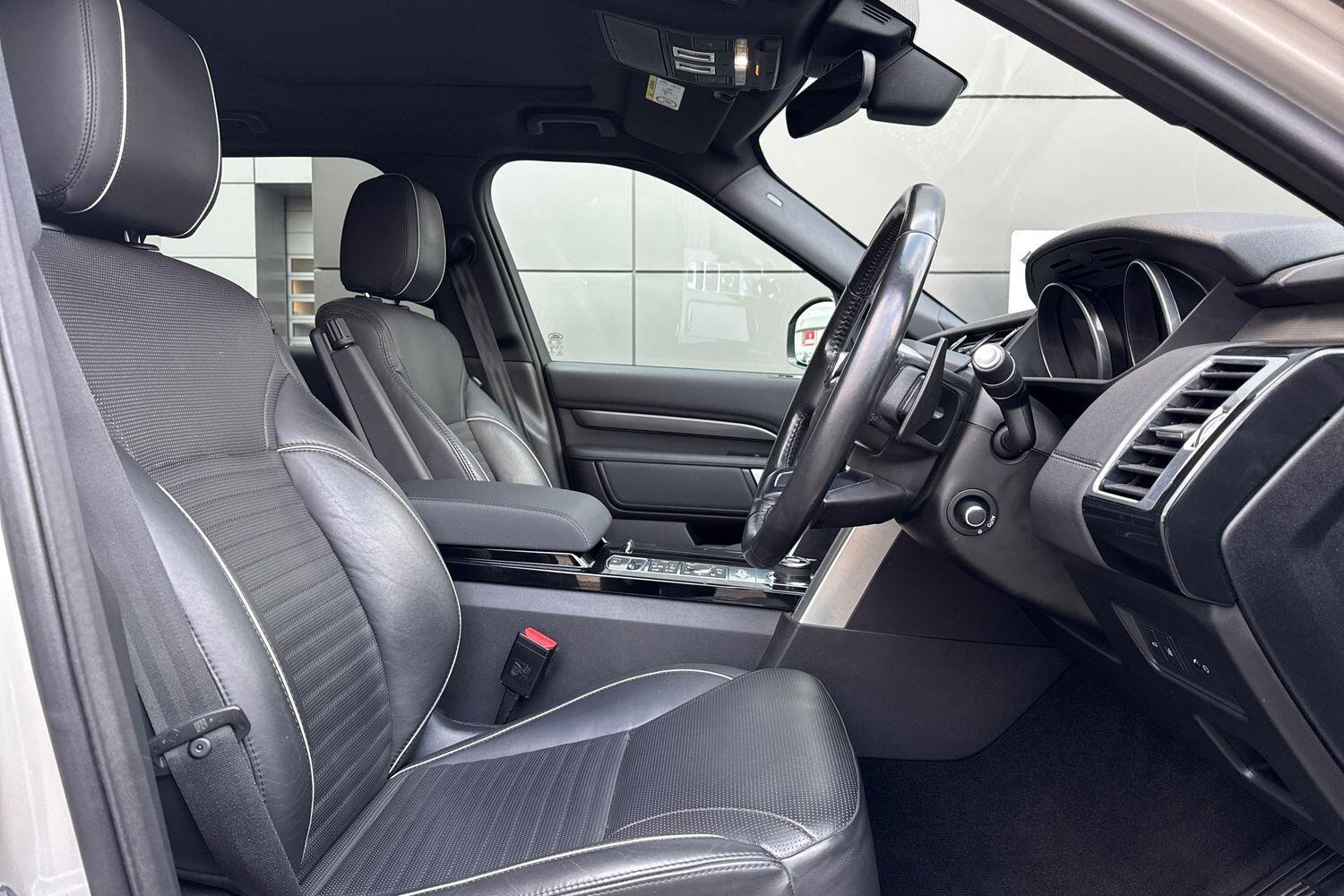 Used Land Rover Discovery 2017 for sale - 76644886: Photo 20