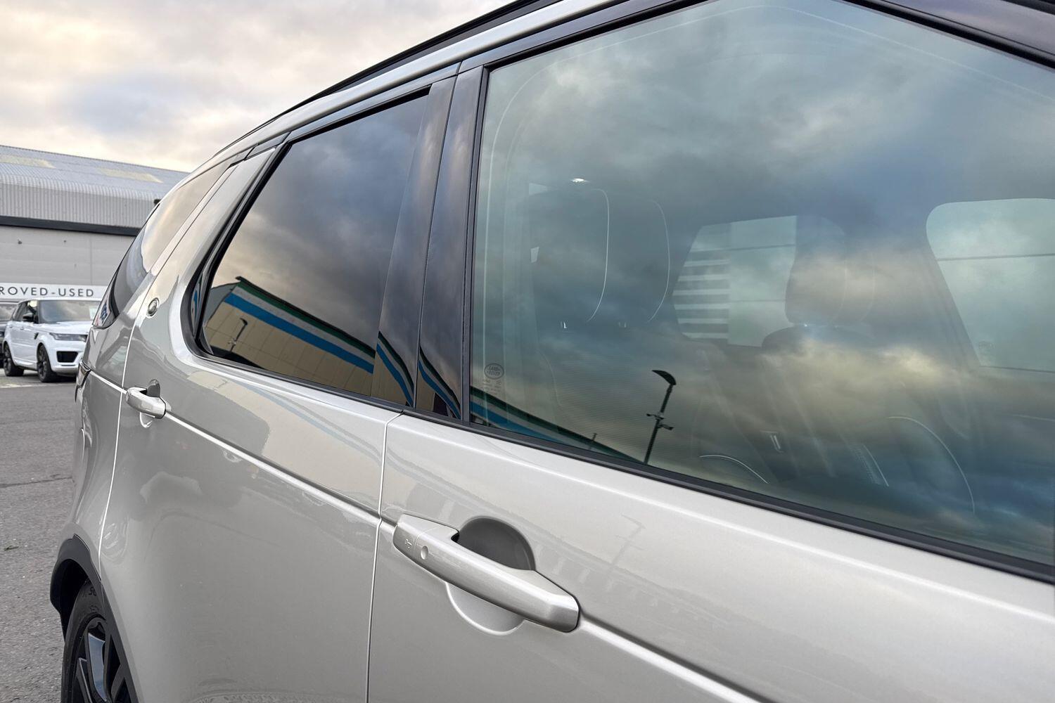 Used Land Rover Discovery 2017 for sale - 76644886: Photo 23