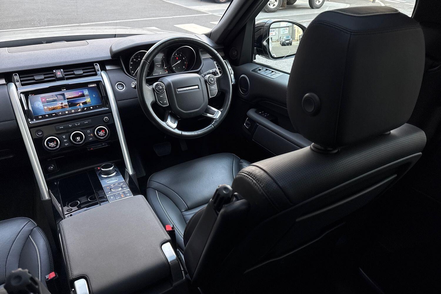 Used Land Rover Discovery 2017 for sale - 76644886: Photo 46