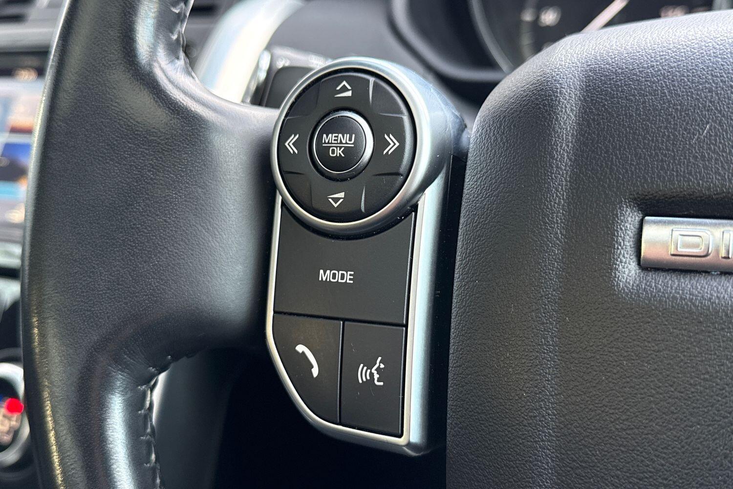 Used Land Rover Discovery 2017 for sale - 76644886: Photo 49