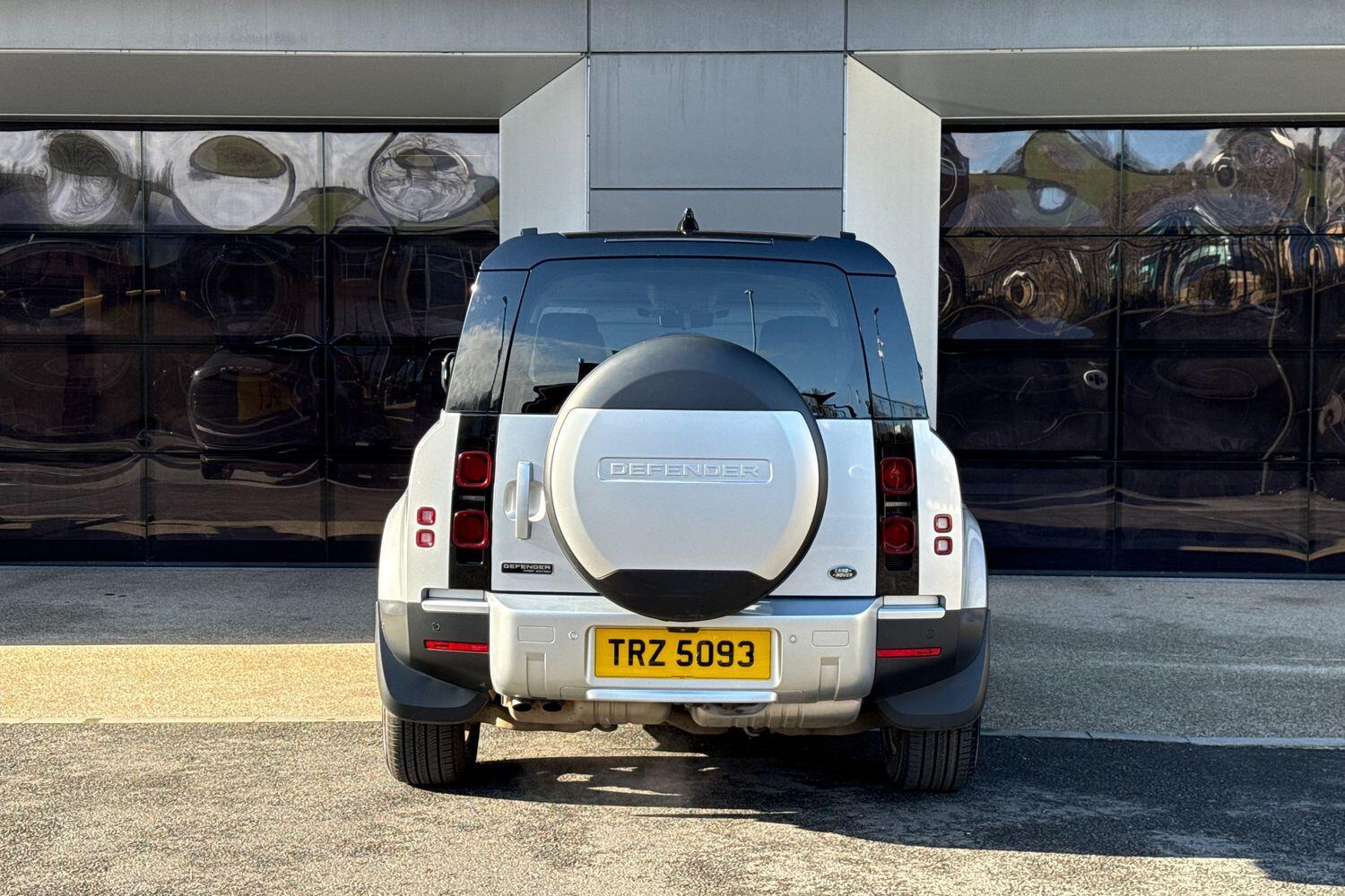 Used Land Rover Defender 2020 for sale - 77440872: Photo 12