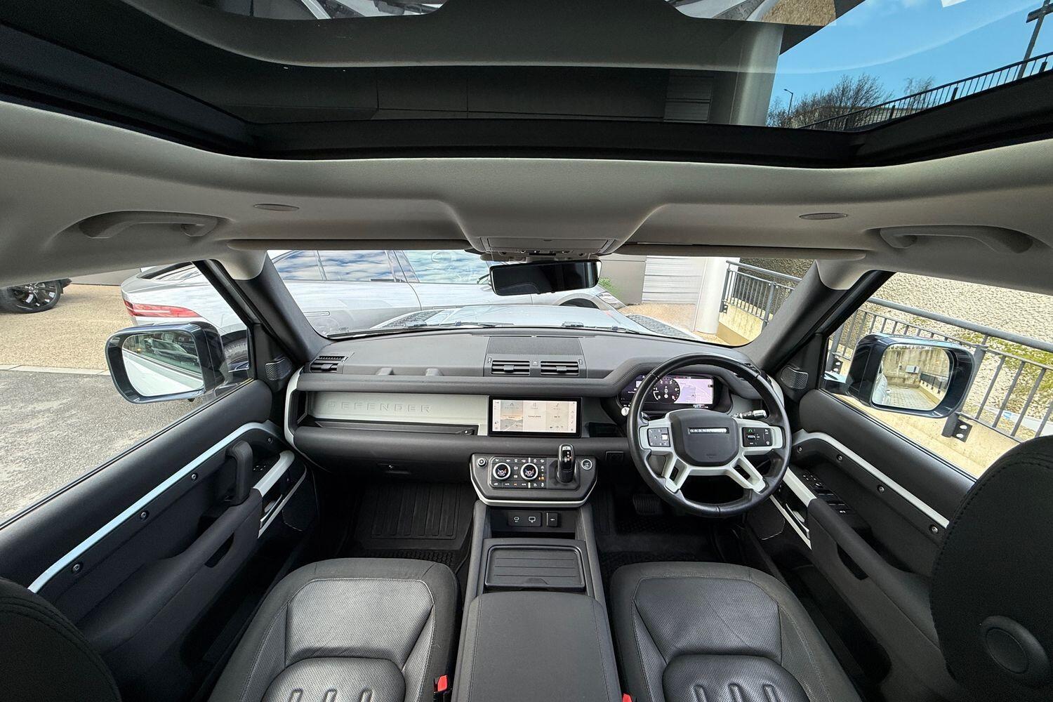 Used Land Rover Defender 2020 for sale - 77440872: Photo 3