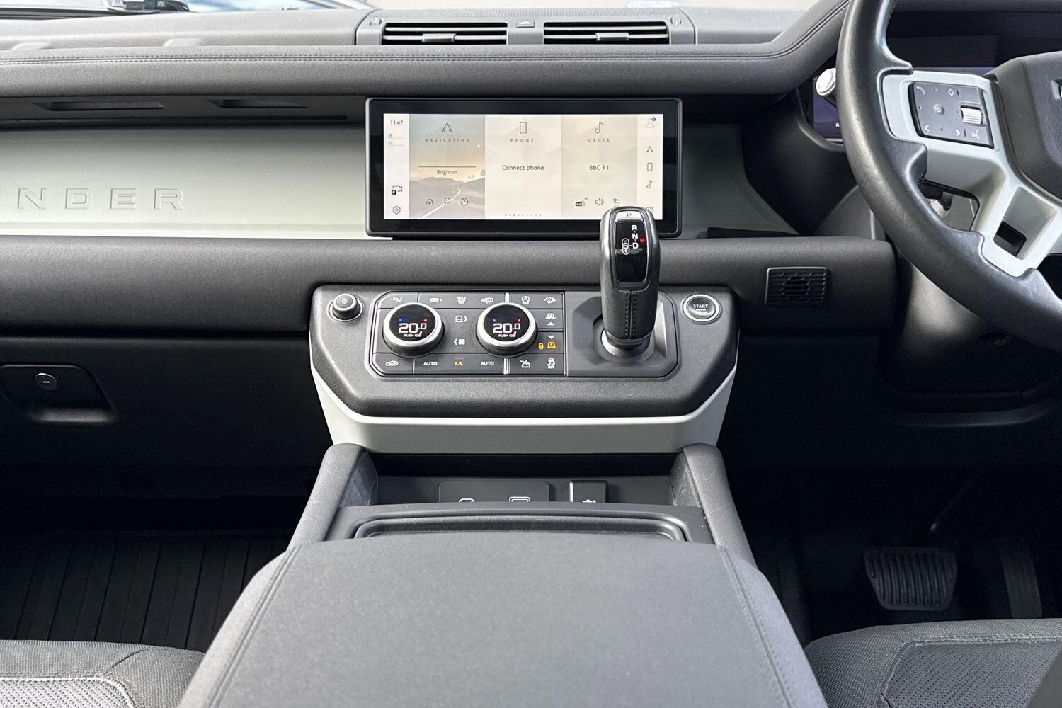 Used Land Rover Defender 2020 for sale - 77440872: Photo 50