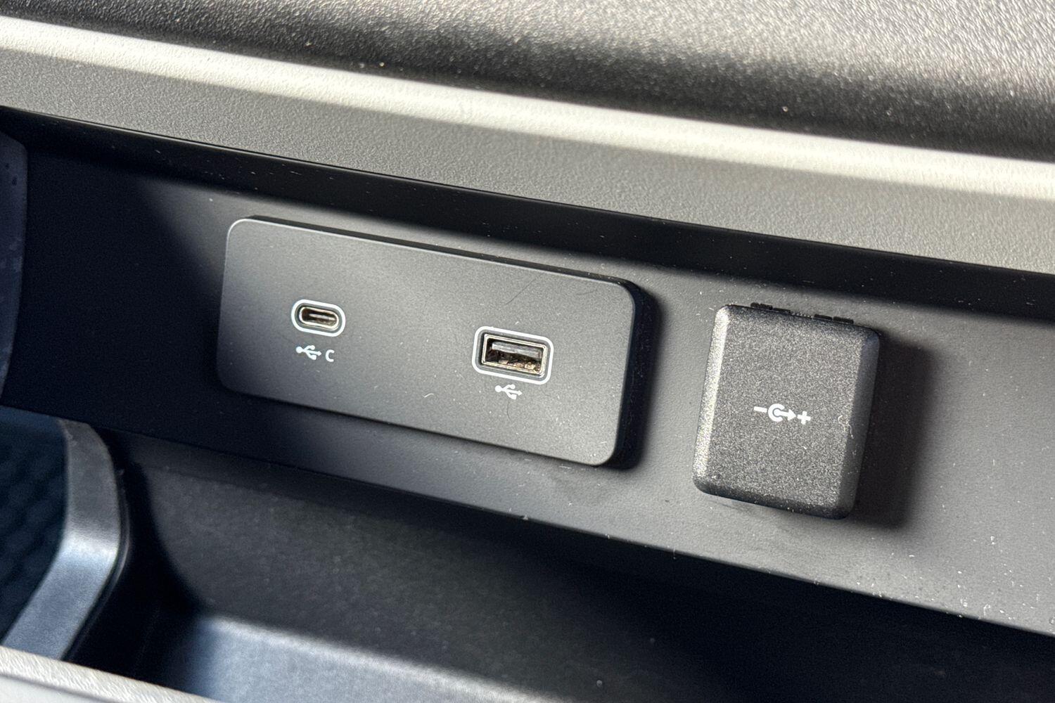 Used Land Rover Defender 2020 for sale - 77440872: Photo 58