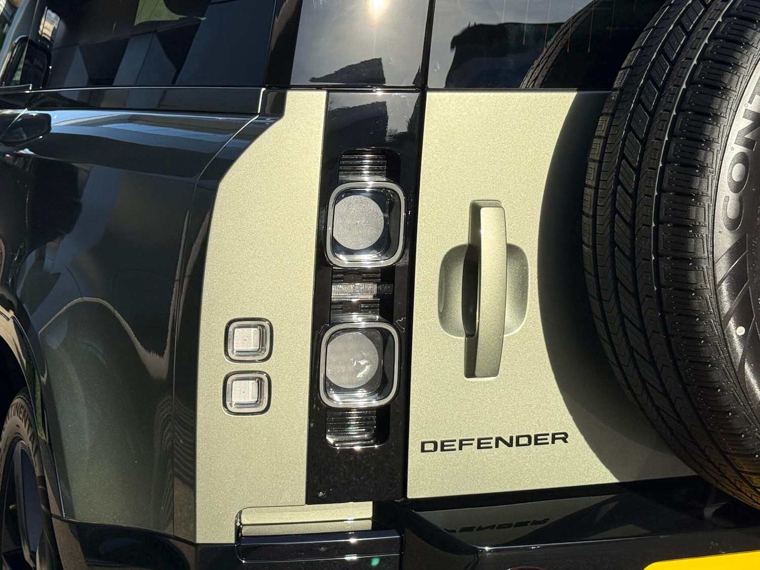 Used Land Rover Defender 2025 for sale - 77203260: Photo 26