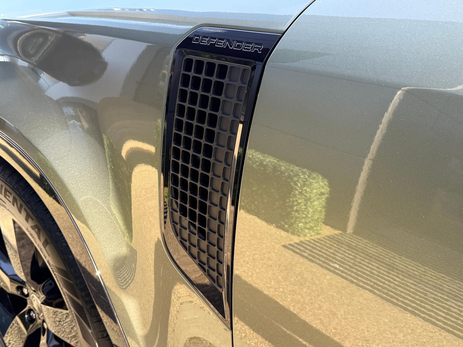 Used Land Rover Defender 2025 for sale - 77203260: Photo 31