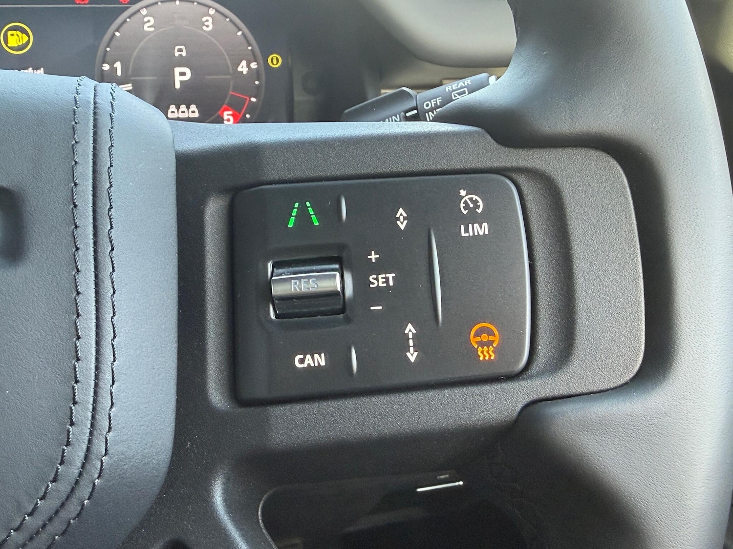 Used Land Rover Defender 2025 for sale - 77203260: Photo 50