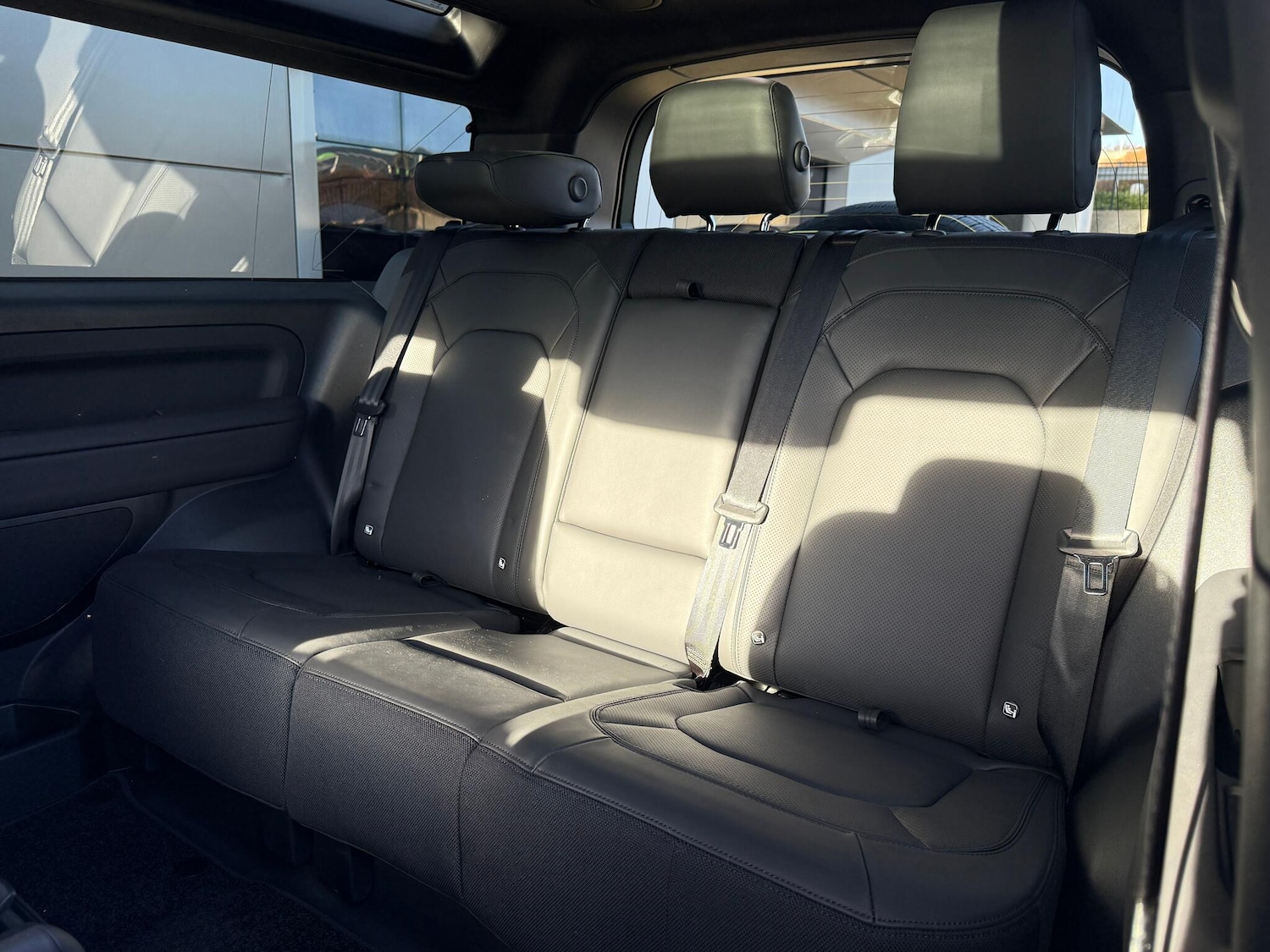 Used Land Rover Defender 2025 for sale - 77203260: Photo 56