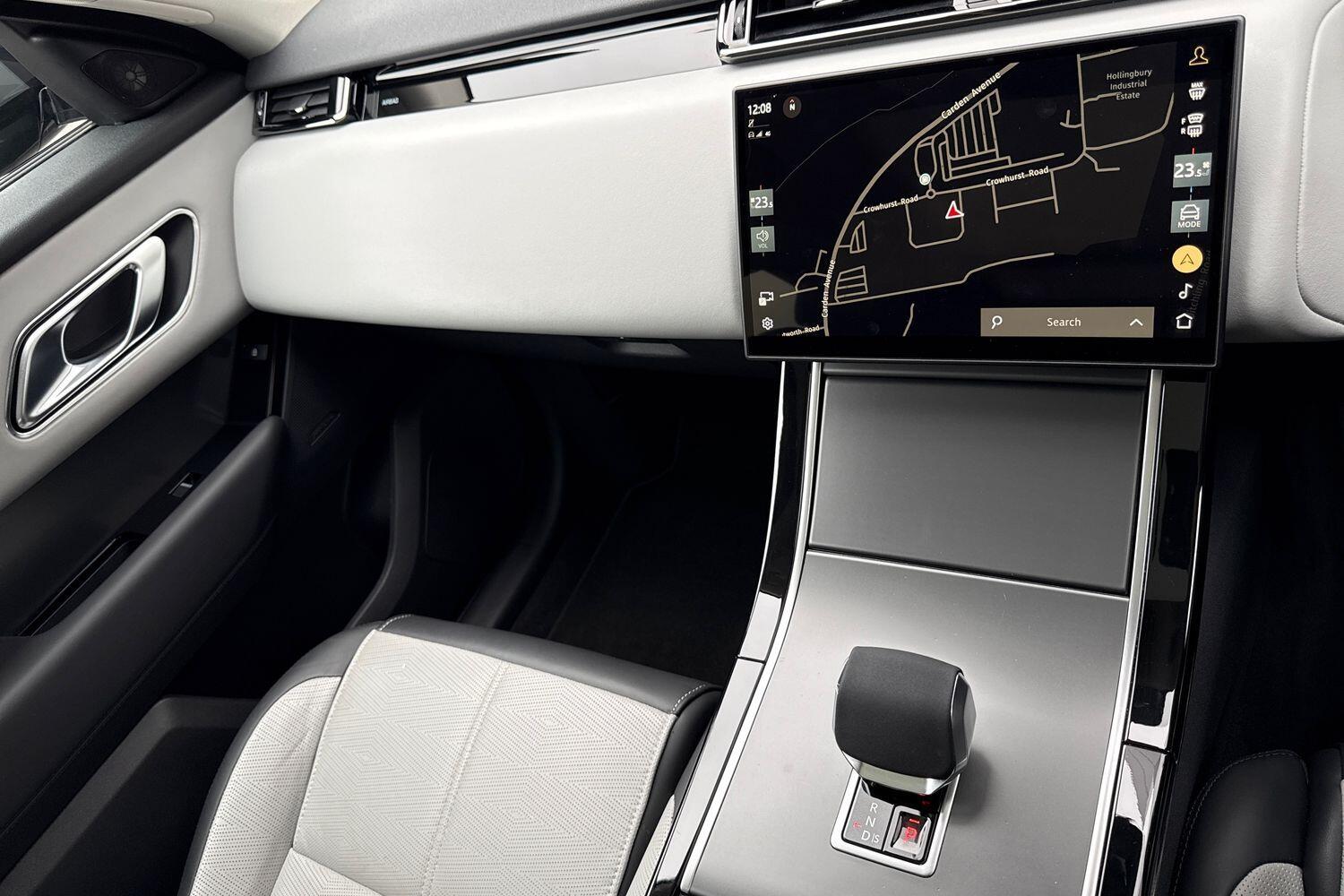 Used Land Rover Range Rover Velar 2024 for sale - 76607475: Photo 36