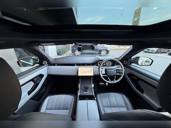 Used Land Rover Range Rover Evoque 2024 for sale - 75839200: Photo