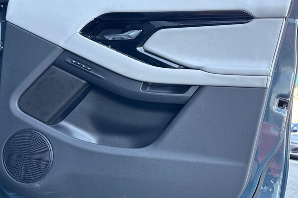 Used Land Rover Range Rover Evoque 2024 for sale - 75839200: Photo 57