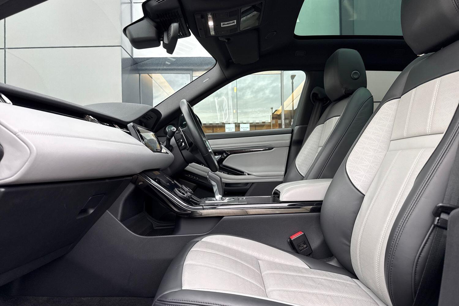 Used Land Rover Range Rover Evoque 2022 for sale - 76549871: Photo 49