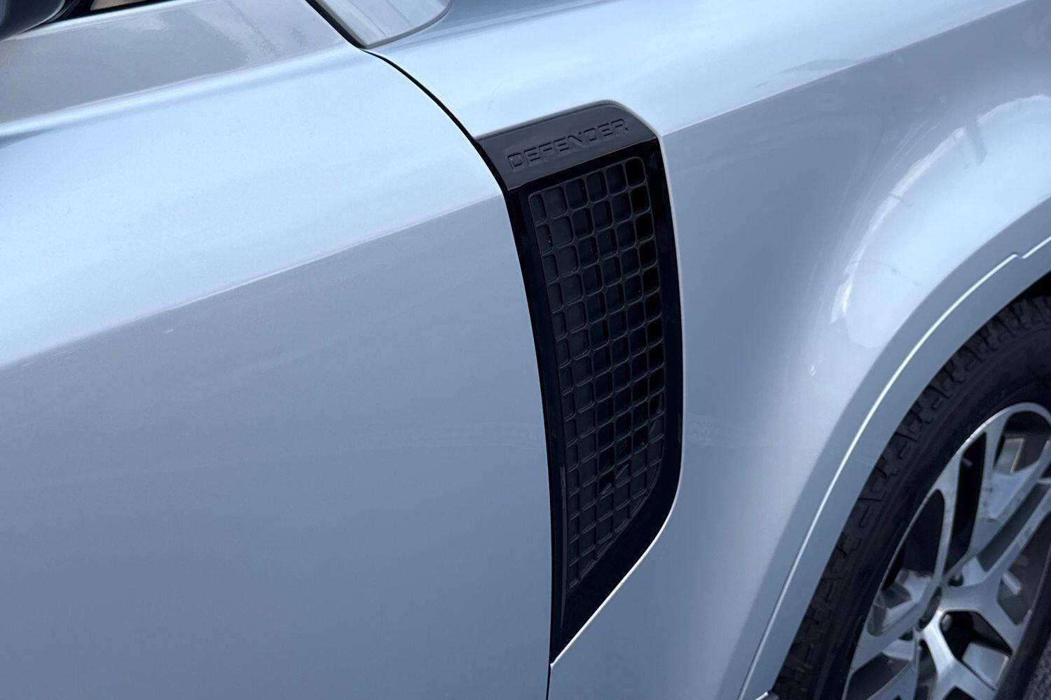 Used Land Rover Defender 110 2024 for sale - 76538536: Photo 38