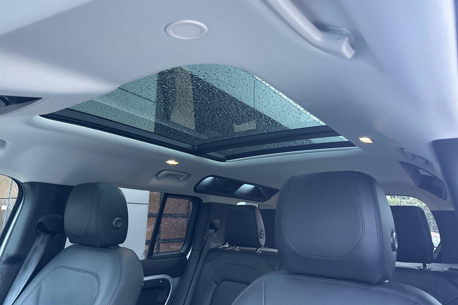 Used Land Rover Defender 110 2024 for sale - 76538536: Photo 55