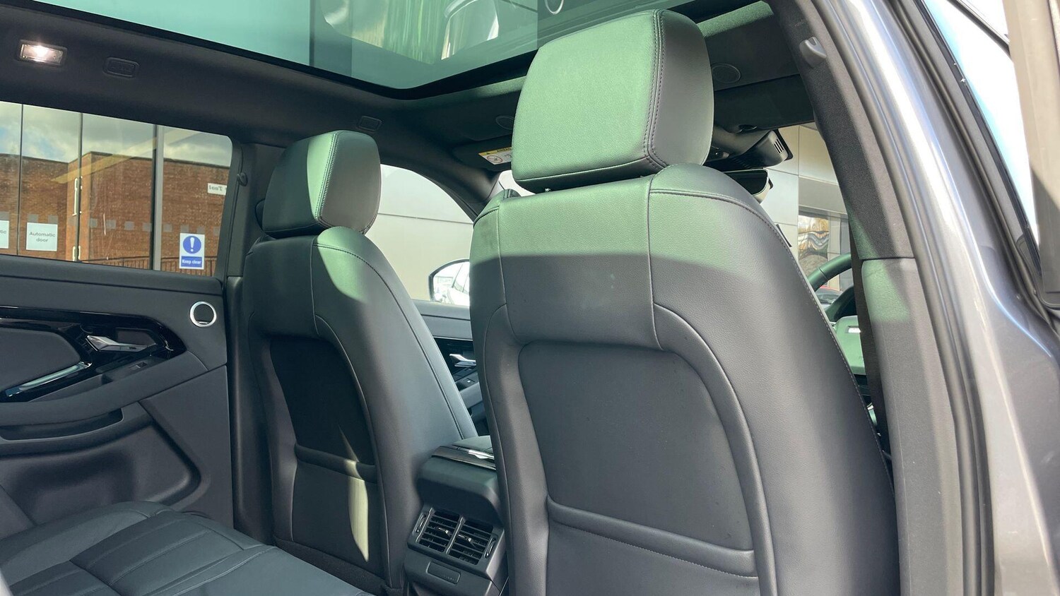 Used Land Rover Range Rover Evoque 2025 for sale - 76214720: Photo 35