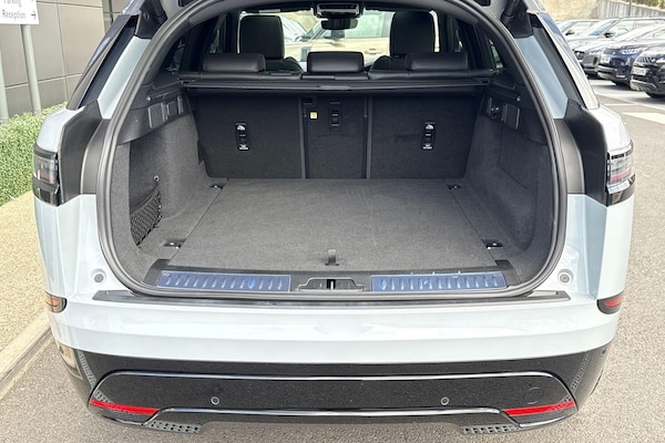 Used Land Rover Range Rover Velar 2025 for sale - 75647245: Photo 32