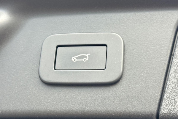 Used Land Rover Range Rover Velar 2025 for sale - 75647245: Photo 33