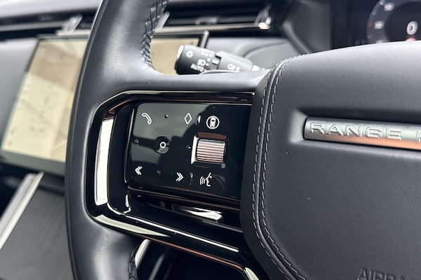 Used Land Rover Range Rover Velar 2025 for sale - 75647245: Photo 47