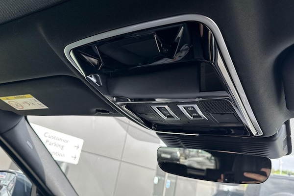 Used Land Rover Range Rover Velar 2025 for sale - 75647245: Photo 55