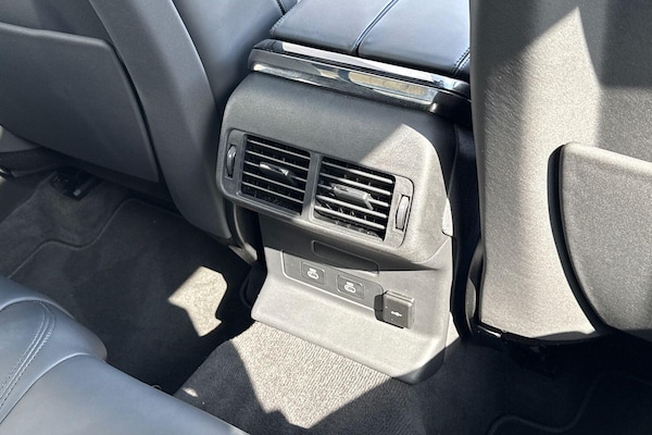 Used Land Rover Range Rover Velar 2025 for sale - 75647245: Photo 58