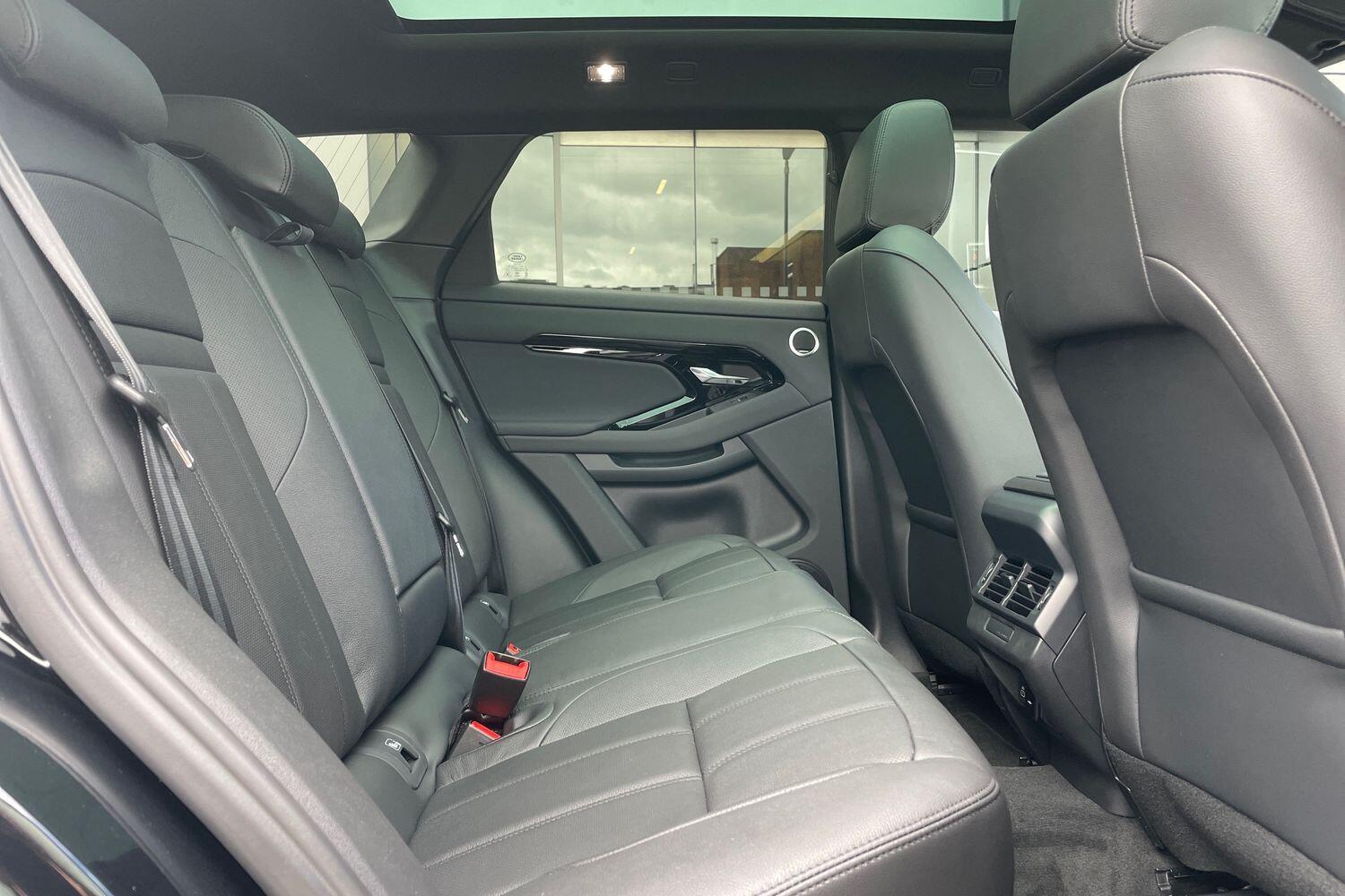 Used Land Rover Range Rover Evoque 2025 for sale - 77040781: Photo 30