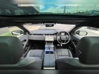 Used Land Rover Range Rover Evoque 2025 for sale - 77040781: Photo