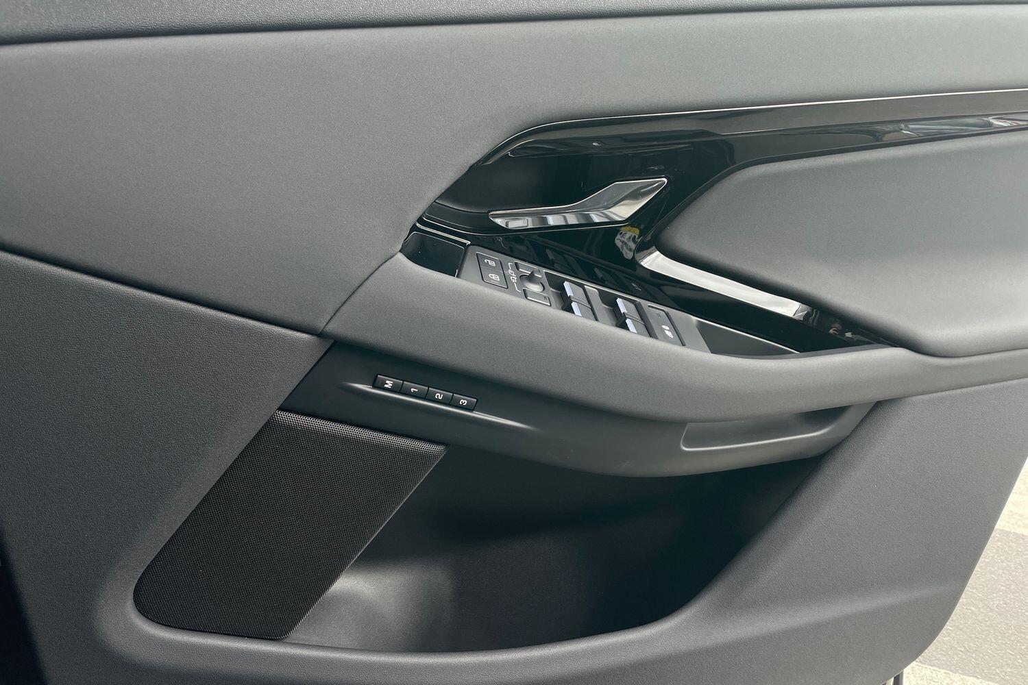 Used Land Rover Range Rover Evoque 2025 for sale - 77040781: Photo 57