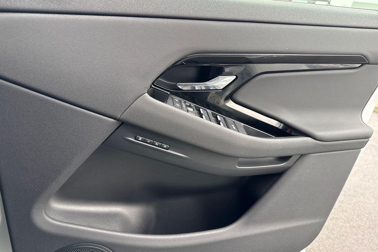 Used Land Rover Range Rover Evoque for sale - 76727349: Photo 47