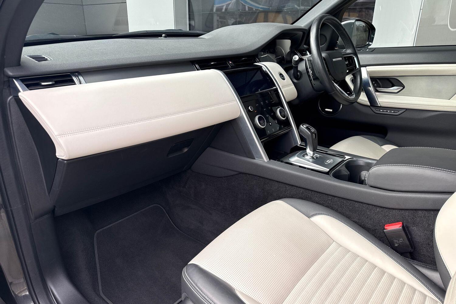 Used Land Rover Discovery Sport 2022 for sale - 77202436: Photo 35