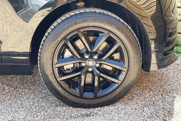 Used Land Rover Range Rover Velar 2025 for sale - 76239360: Photo 14