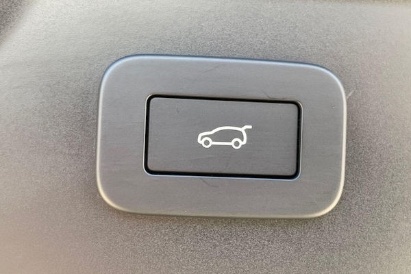 Used Land Rover Range Rover Velar 2025 for sale - 76239360: Photo 22