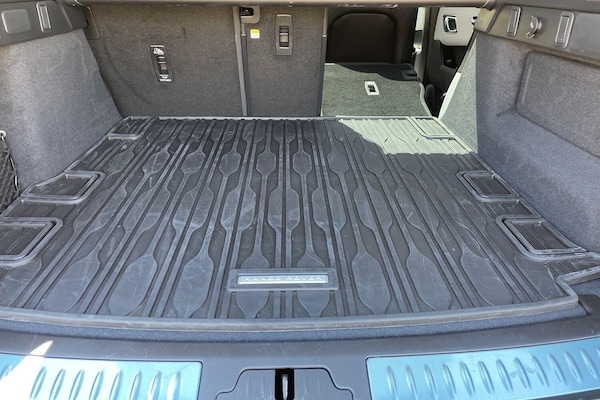 Used Land Rover Range Rover Velar 2025 for sale - 76239360: Photo 23