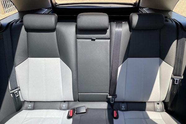 Used Land Rover Range Rover Velar 2025 for sale - 76239360: Photo 33