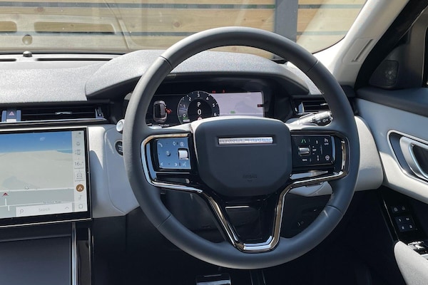 Used Land Rover Range Rover Velar 2025 for sale - 76239360: Photo 36