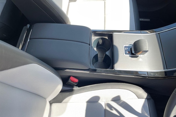 Used Land Rover Range Rover Velar 2025 for sale - 76239360: Photo 42