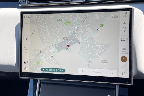 Used Land Rover Range Rover Velar 2025 for sale - 76239360: Photo 5