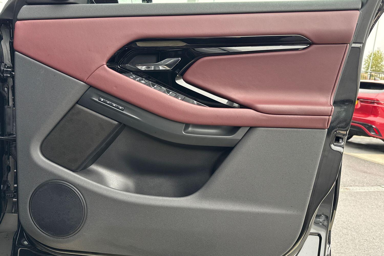 Used Land Rover Range Rover Evoque 2024 for sale - 76527886: Photo 20