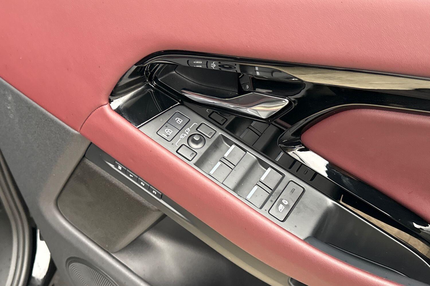 Used Land Rover Range Rover Evoque 2024 for sale - 76527886: Photo 21