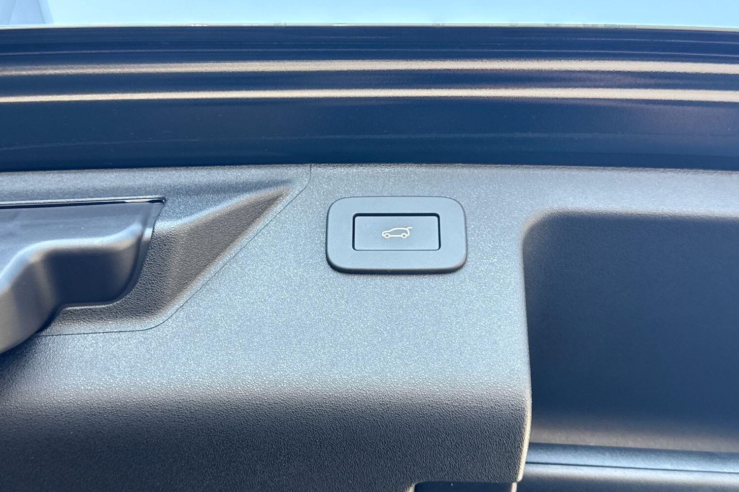 Used Land Rover Discovery Sport for sale - 77216216: Photo 17