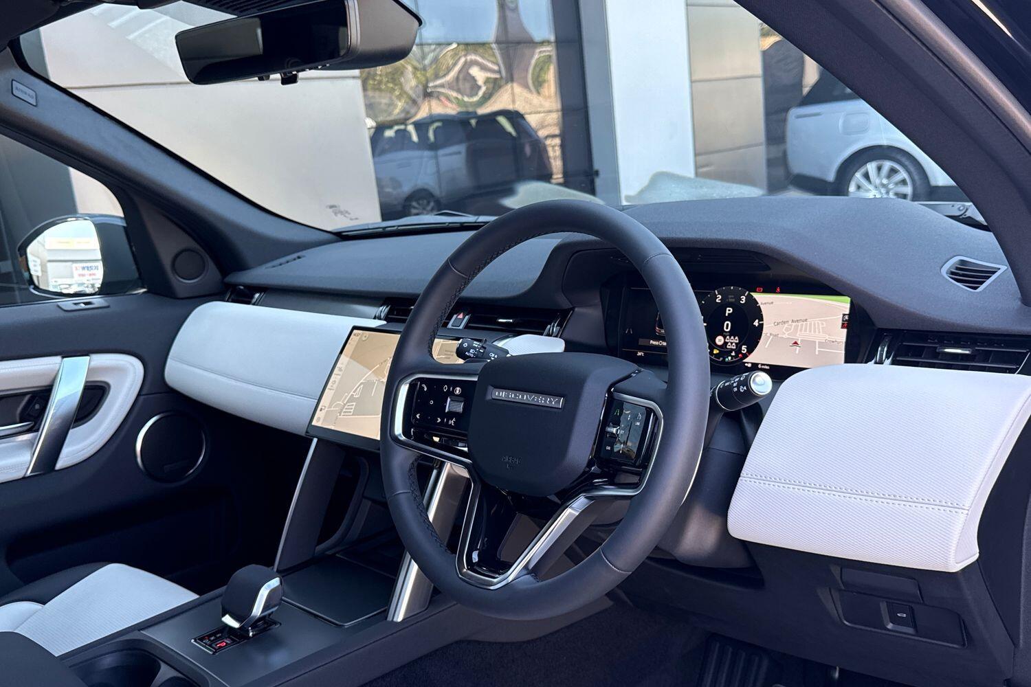 Used Land Rover Discovery Sport for sale - 77216216: Photo 23