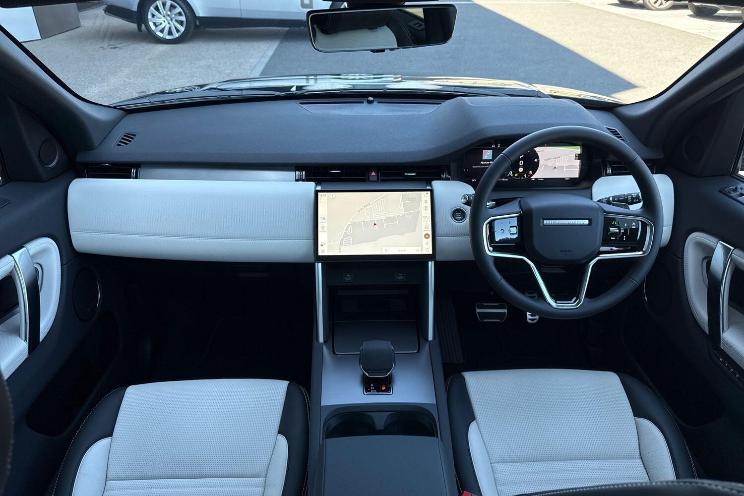 Used Land Rover Discovery Sport for sale - 77216216: Photo 29