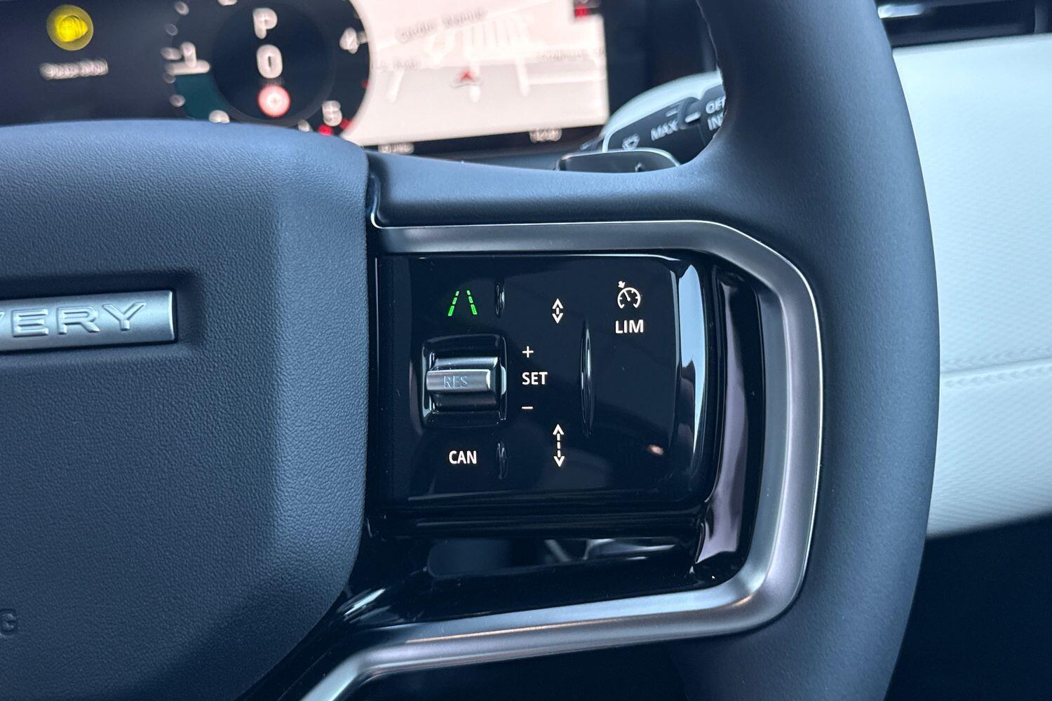 Used Land Rover Discovery Sport for sale - 77216216: Photo 35