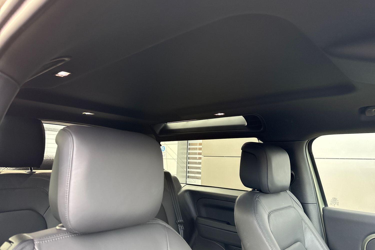 Used Land Rover Defender 90 2025 for sale - 76786453: Photo 13